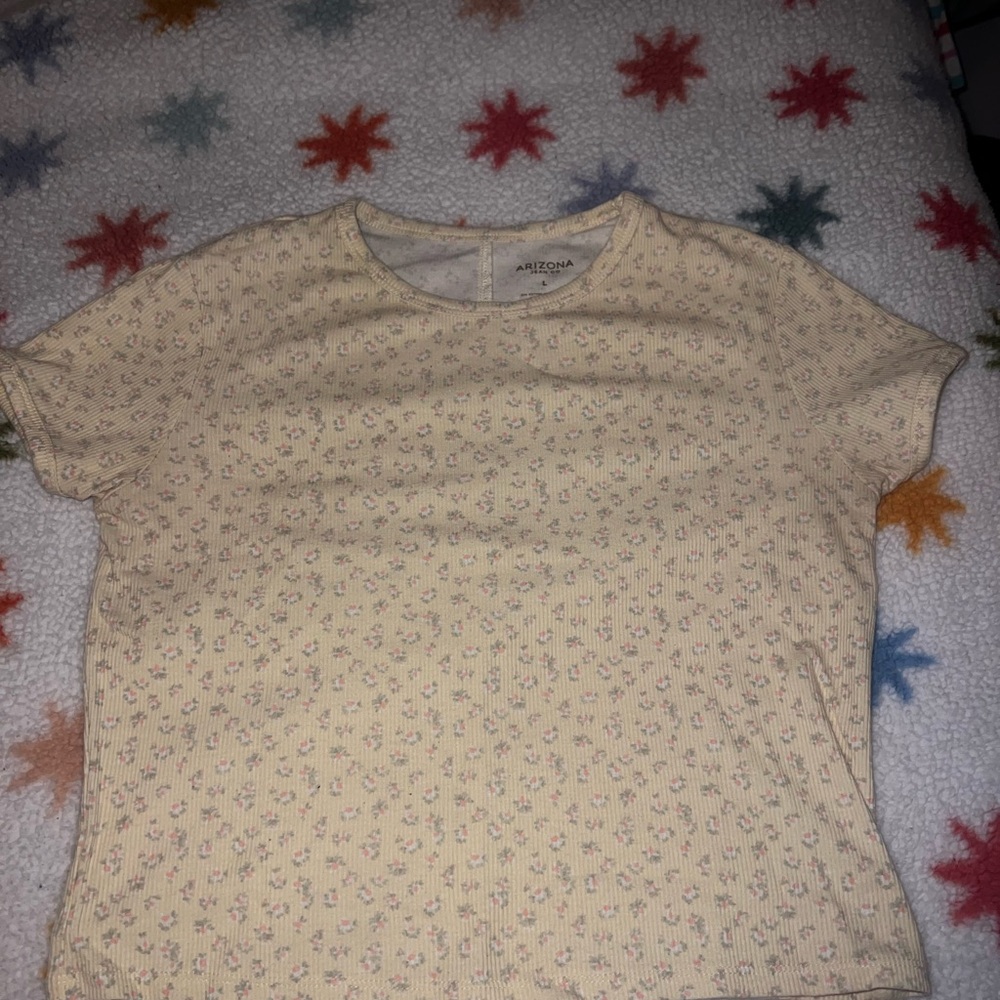 Arizona Jean Company Women's Yellow Floral Tee